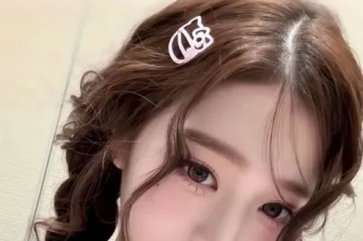 明星八卦全网热议！李纯挨打父母心疼落泪范丞丞粉丝维权黎明联系王濛道歉吴镇宇爱吃路边摊！